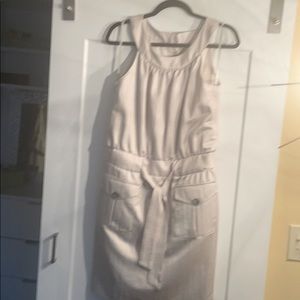 Safari style sleeveless belted dress